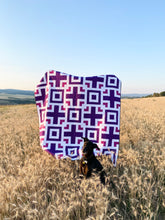 Load image into Gallery viewer, Bed Size Quilt - Twin/Full  (80" x 80")