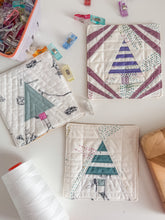 Load image into Gallery viewer, XMas Coasters FPP PDF Pattern
